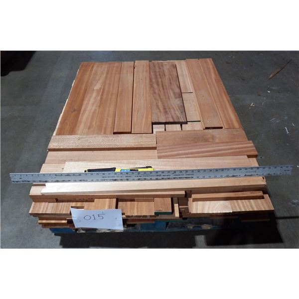 Pallet 5/8 Mahogany 9L x 40" x 48"
