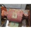 Image 2 : Milwaukee Heavy Duty Bench Grinder (Runs See Video)