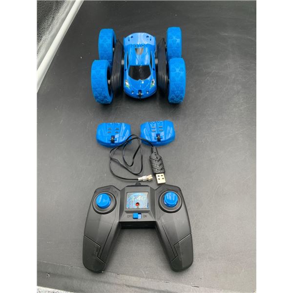 2.4GHz Radio Controlled Car-2 sided