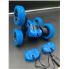 Image 2 : 2.4GHz Radio Controlled Car-2 sided