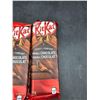 Image 2 : KitKat Double Chocolate Candy Bars (5 x 112g)