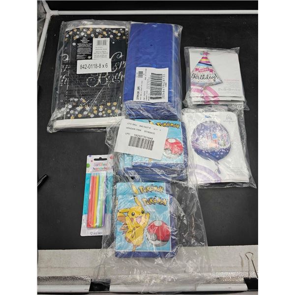 Lot of Assorted Birthday Party Decorations
