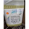 Image 2 : Shell All Season Windshield Washer Fluid -45° - 4x3.78L