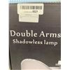 Image 2 : Double Arms Shadowless LED Lamp