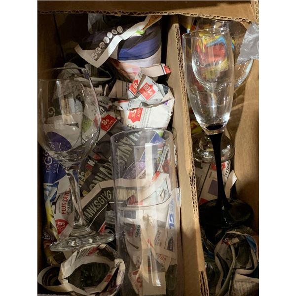 Lot of Misc Kitchenwear