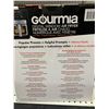 Image 3 : Gourmia Digital Window Air Fryer 6.7L
