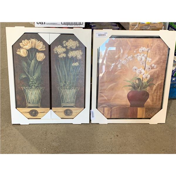 Lot of 2 Home Decor Photos