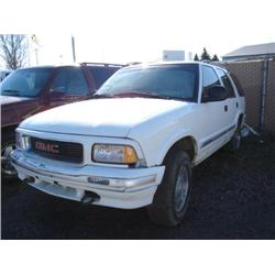 GMC JIMMY 4 X 4 SUV, s/n 1GKDT13W8T2533239