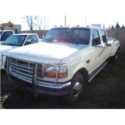 FORD F350 XLT DUALLY PICKUP, s/n 1FTJW35F1SEA19227