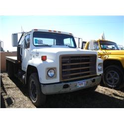 INTERNATIONAL S1754 S/A FLATBED TRUCK, s/n 1HTAA1756DHB12839