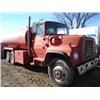 Image 1 : FORD LN8000 4,000 GALLON T/A WATER TRUCK, s/n U80DVA37778