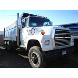 FORD LN8000 T/A DUMP TRUCK, s/n 1FDYU82ADHVA23283