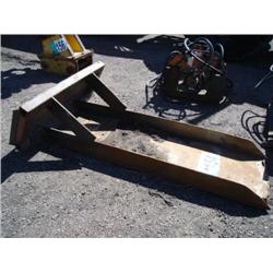 SCOOP BUCKET TO FIT SKID STEER LOADER, s/n N/A