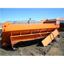 14ft. HYDRAULIC SAND SPREADER BOX