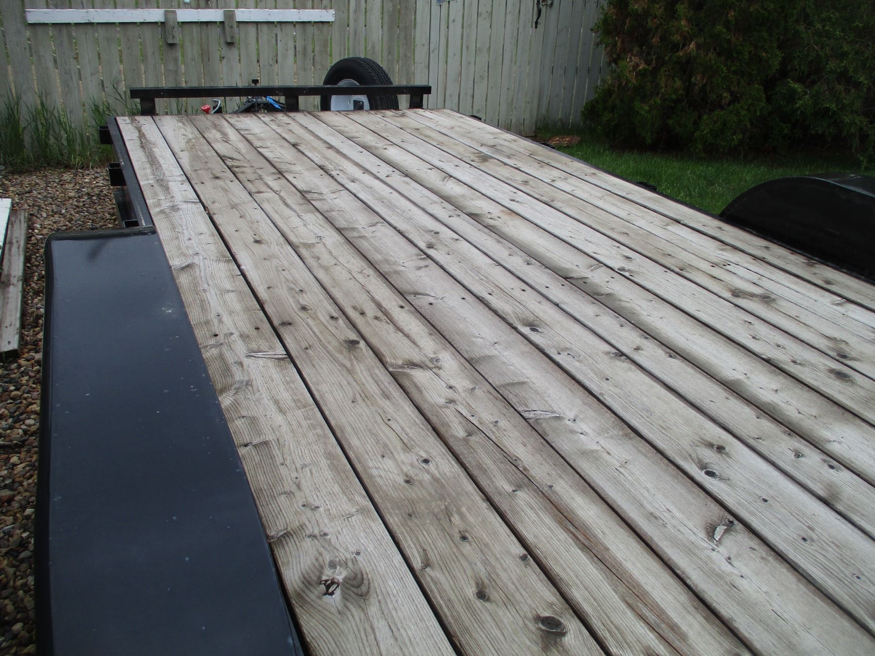 Trailer Ramp Decking 18' Tandem Axel Flat Deck Trailer w/Ramps & Wooden Side Rails (S/N ...