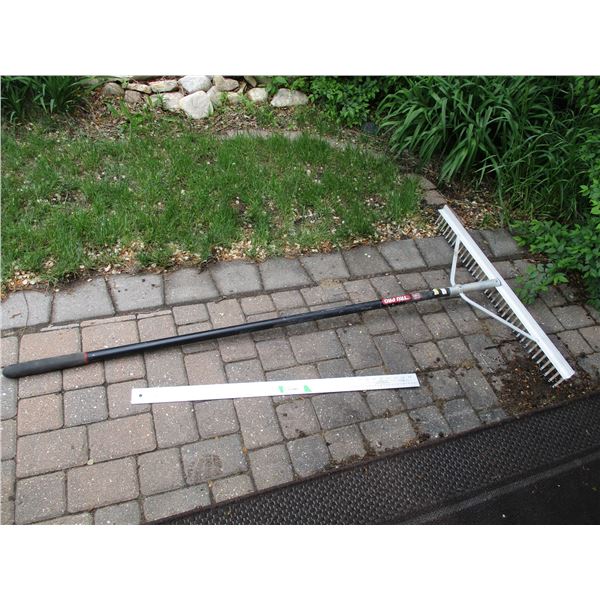 Tru Pro Landscape Rake