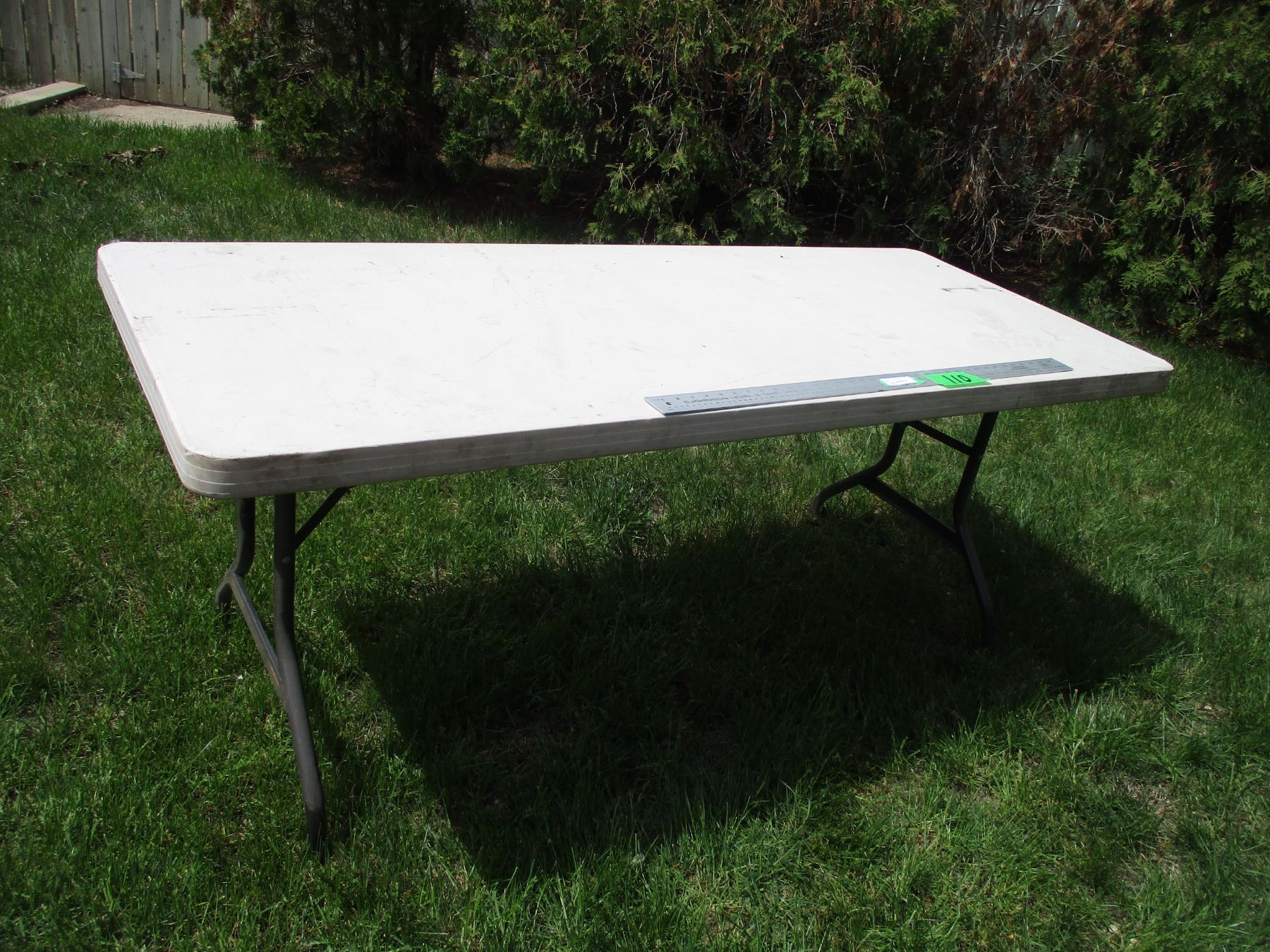 6' Lifetime Folding Table - Bodnarus Auctioneering