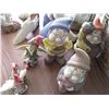 Image 4 : (10 pcs)  Yard Décor. - Garden Gnomes, Fairies, Wicker Basket etc.