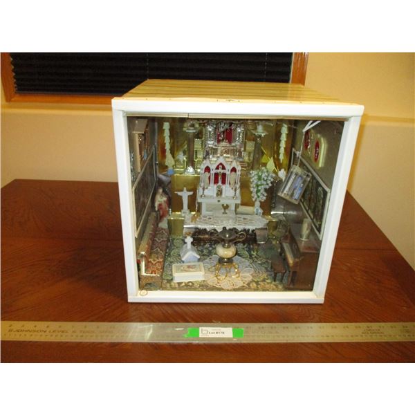 Church Scene Shadow Box/Diorama (Lighted, Needs Batteries)