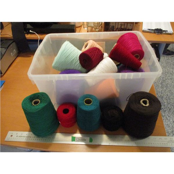 Tote Of Yarn/Floss