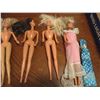 Image 3 : (6) Vintage Barbie Dolls