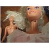 Image 4 : (6) Vintage Barbie Dolls
