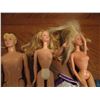 Image 5 : (5) Vintage Barbies, (2) Ken Dolls