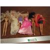 Image 1 : (6) Vintage Barbie Dolls