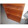 Image 3 : 5 Shelf Book Shelf (11"x30"x71" Tall)