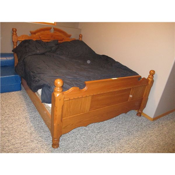 Oak Bed Frame, Head & Foot Board w/Mattress & Bedding  (57"wx83" Long) - Appears Clean