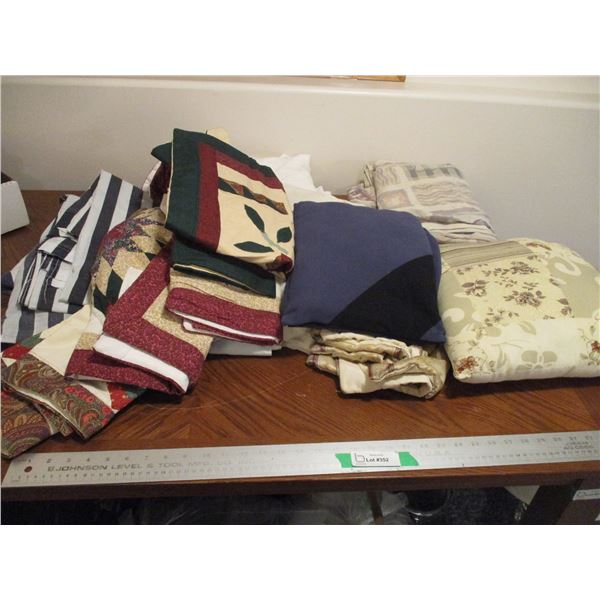 Bedding - Sheets, Shams, Throw Pillows, etc.