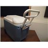 Image 4 : Igloo Wheeled Cooler (Medium Sized)