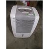 Image 1 : Frigidaire 50pt Dehumidifier