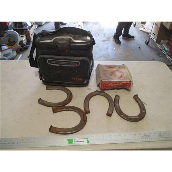 (4) Diamond Pitching Horseshoes & Titan Deepfreeze Soft Cooler Bag