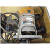 Image 5 : Wooden Box w/(2) Black & Decker Routers & Bits