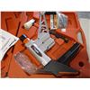 Image 2 : Paslode 2in1 Flooring Stapler & Cleat Nailer w/Damaged Case