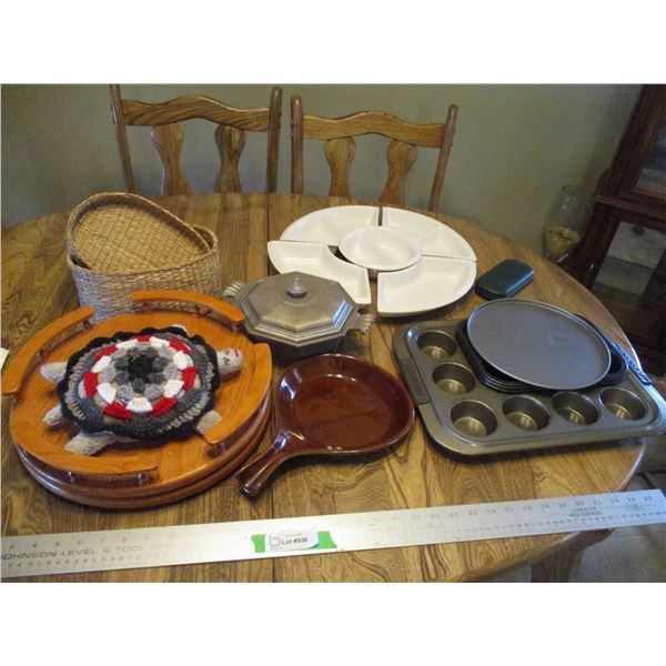 Wooden Lazy Susan, Muffin Pans, Divided Serving Trays, International Lidded Aluminium Pot etc.