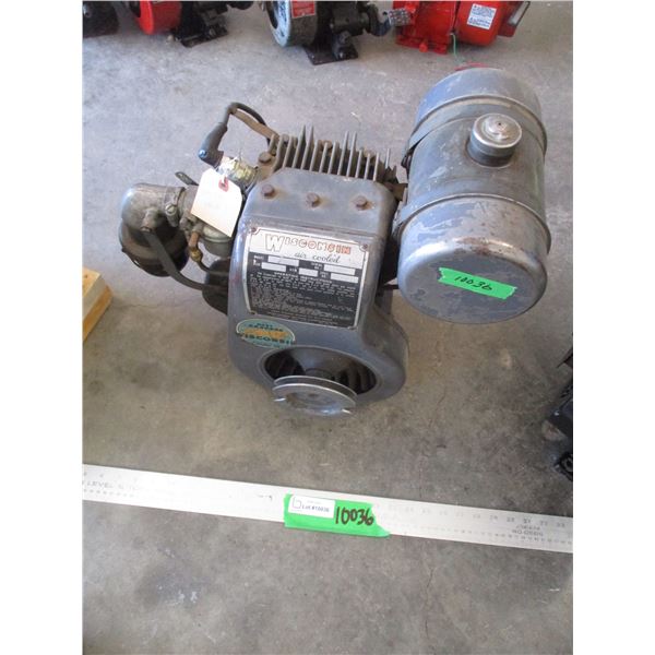 Vintage Wisconsin Air Cooled Gasoline Motor - Model AKN (10 HP)