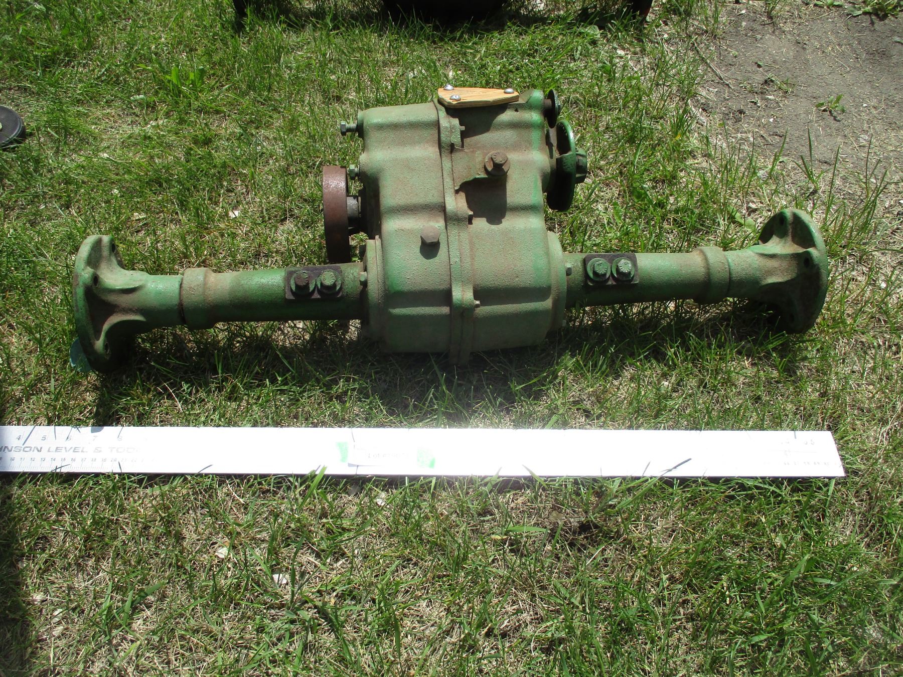 Tractor Outboard Rear Axle Hydrostatic Garden Tractor Rear Drive Axle (Originally Out of John ...
