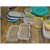 Image 2 : Various Kitchen Plastic Storage Containers of Varying Sizes
