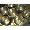 Image 3 : (7) Stainless Steel Mixing Bowls of Varying Sizes