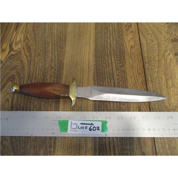 Dagger w/Wood & Brass Handle 8" - Made in Pakistan