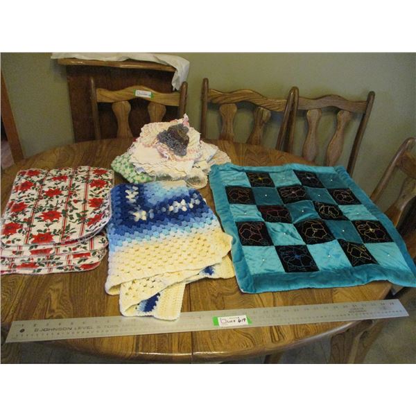 Afghan Blanket, Baby Blanket, Place Mats & Dollies