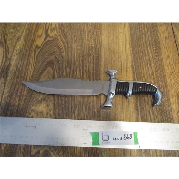 7.5" Stainless Steel Knife