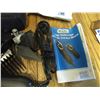 Image 3 : Wahl Deluxe Haircutting Kit, Wetskin Pants, Hunting Overalls, Storage Bag