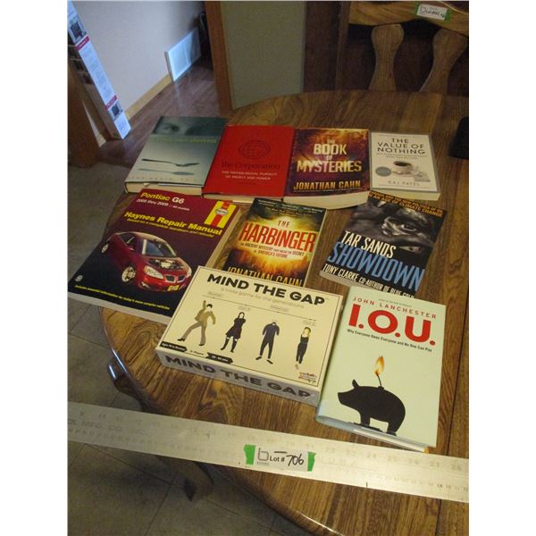 New Mind the Gap Game + Pontiac G6 Manual, (7) Books