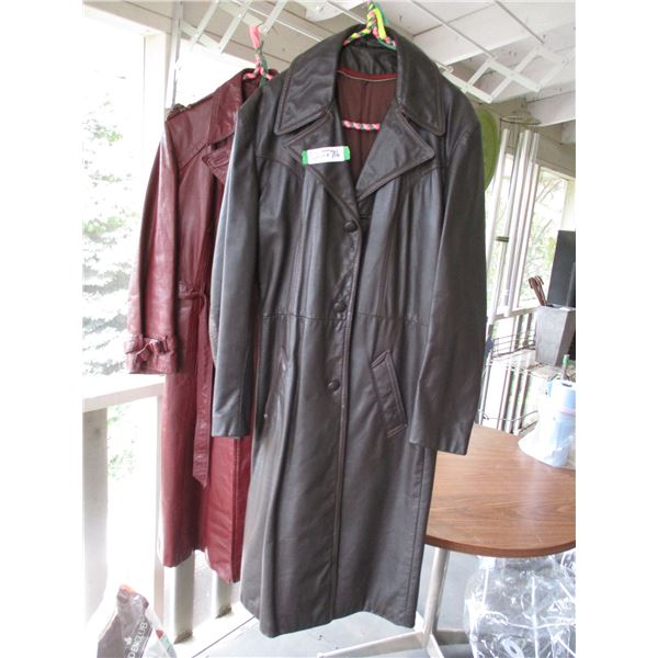 Black Coat (Size 44) + Red Coat