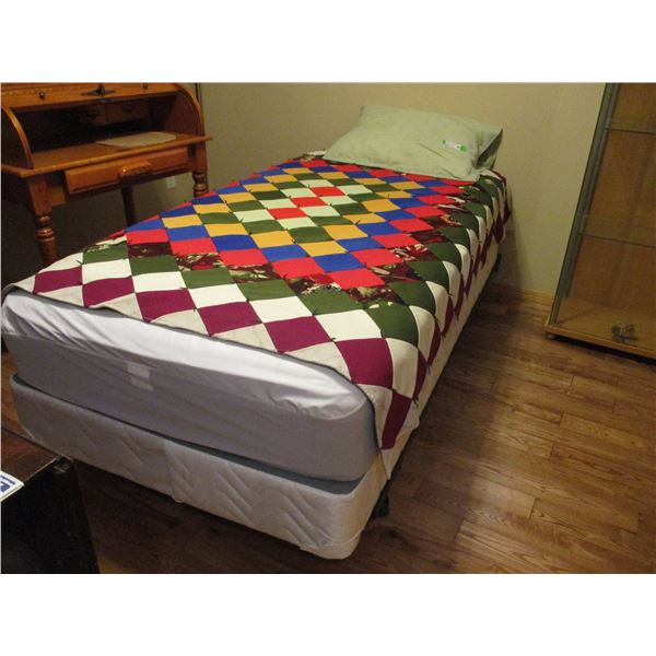Small Bed - 37 x 77