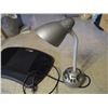 Image 2 : Desk Lamp and Foot Massager