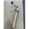 Image 2 : EDLUND COMMERCIAL CAN OPENER